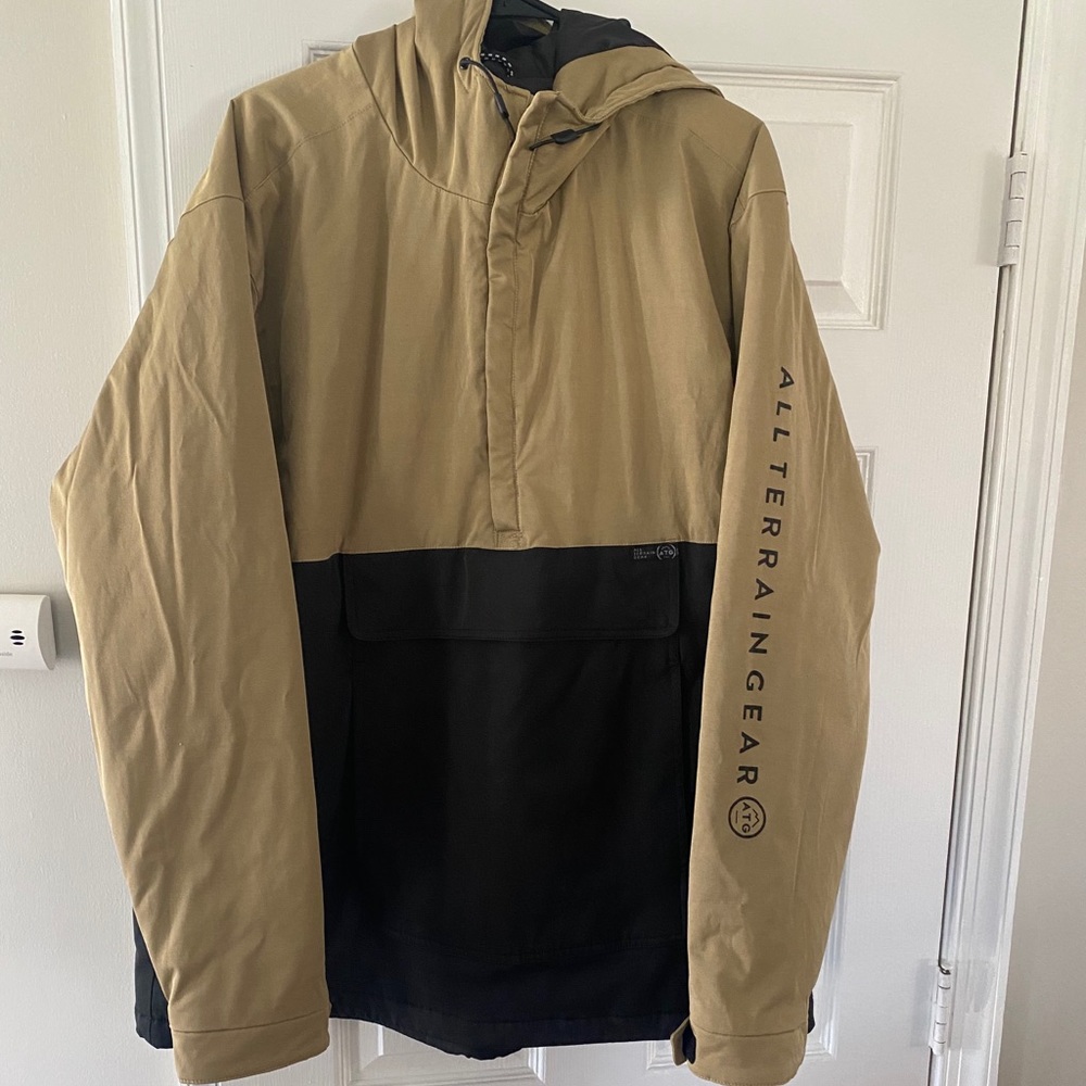 Wrangler All Terrain Men’s windbreaker jacket